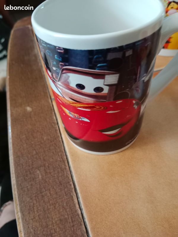 Tasses en porcelaine Winnie Mickey ou Cars (image 4)