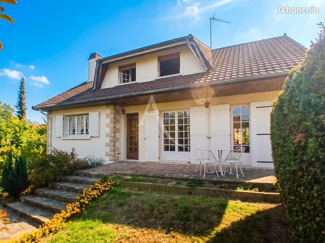 Maison 6 pièces 117 m² · à Us · 117 m² · 349 000 €