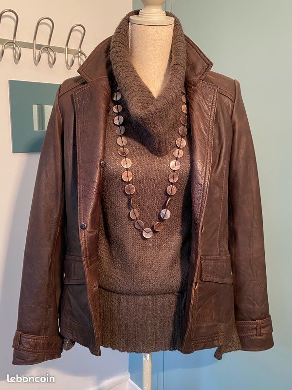 Magnifique pull long col boule coloris noisette taille XS (image 4)