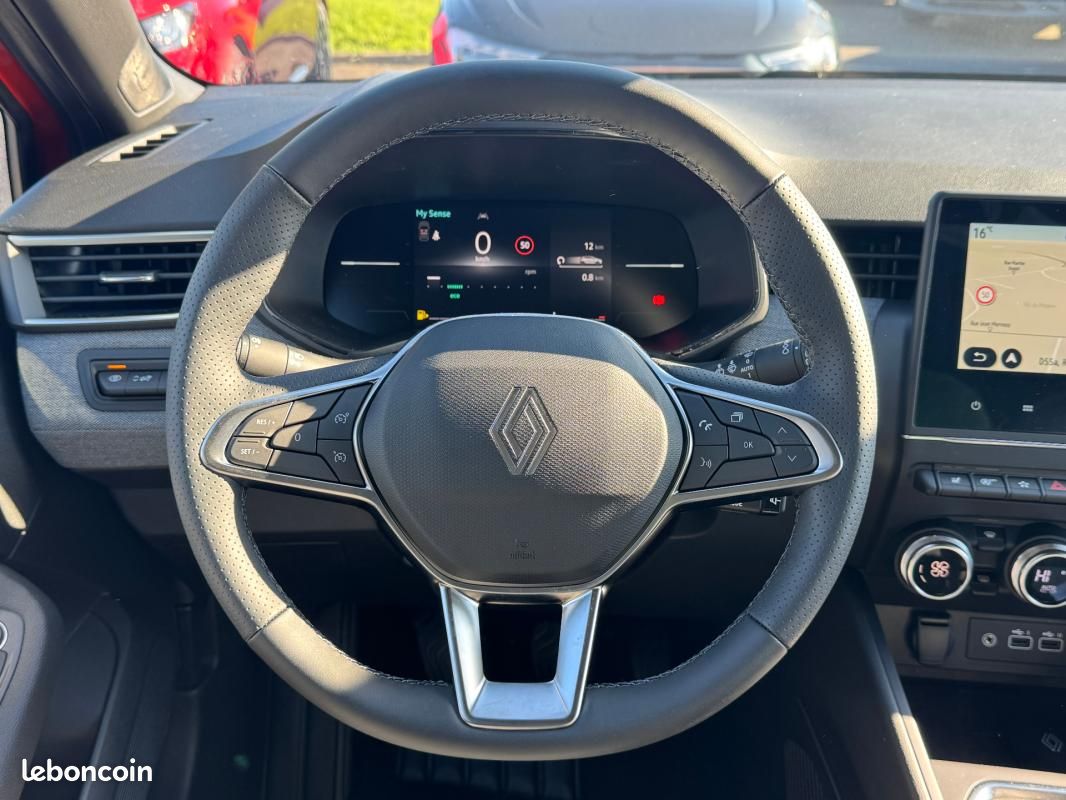 Renault Clio V TCe 90 ch GSR2 Techno (image 7)