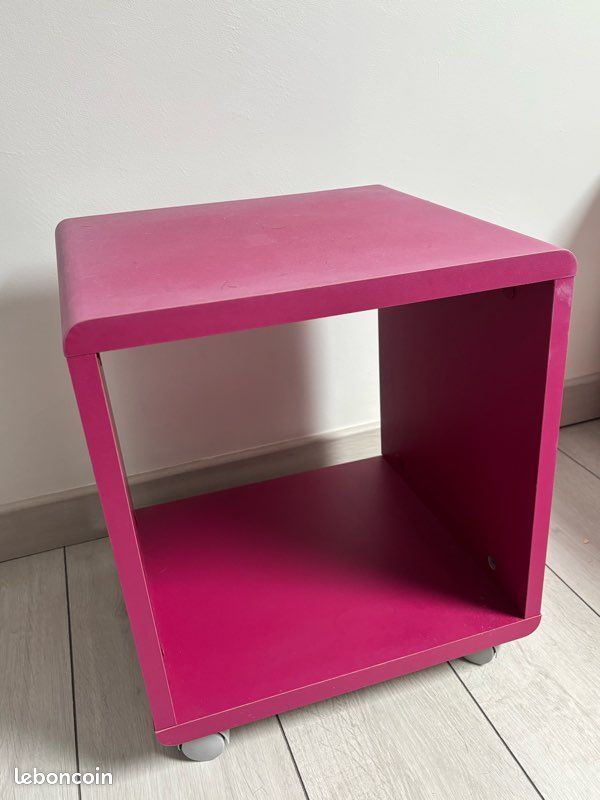 Table de chevet (image 1)