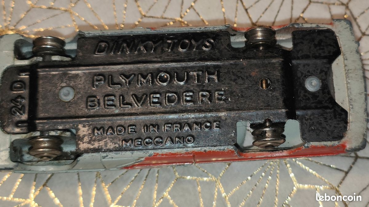Dinky Toys Plymouth Belvedere 1951 – Collection France, Échelle 1:43, Boîte AAA