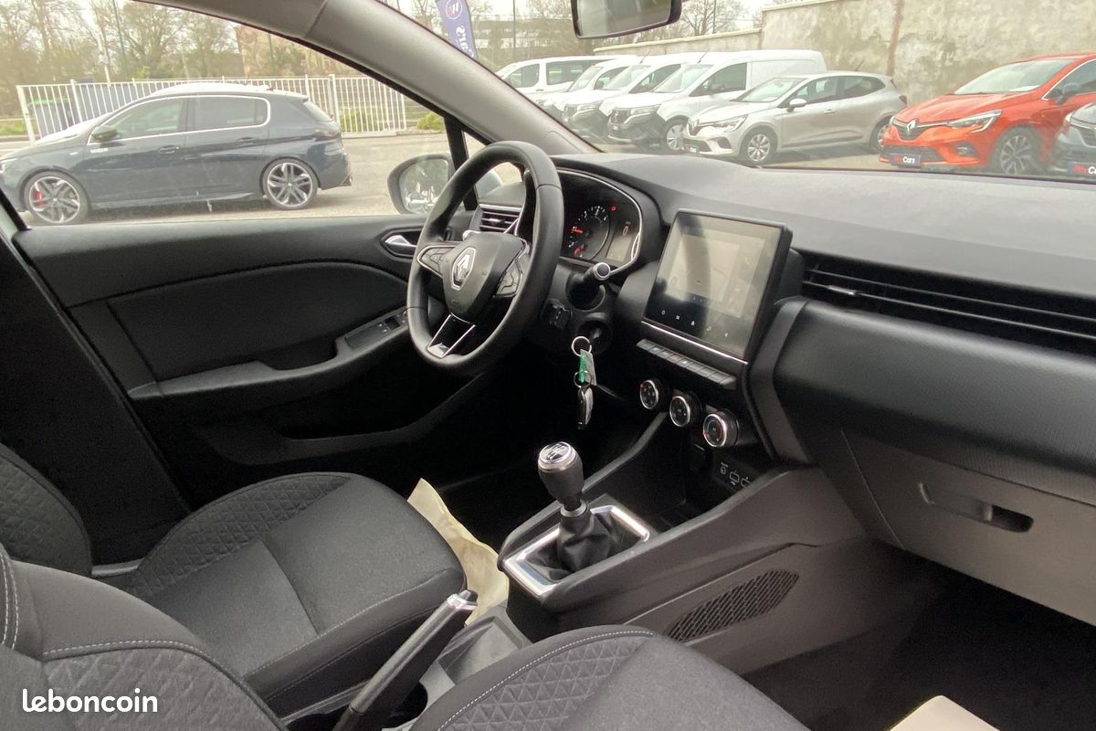 Renault clio societe 1.5 bluedci 85 air (image 17)