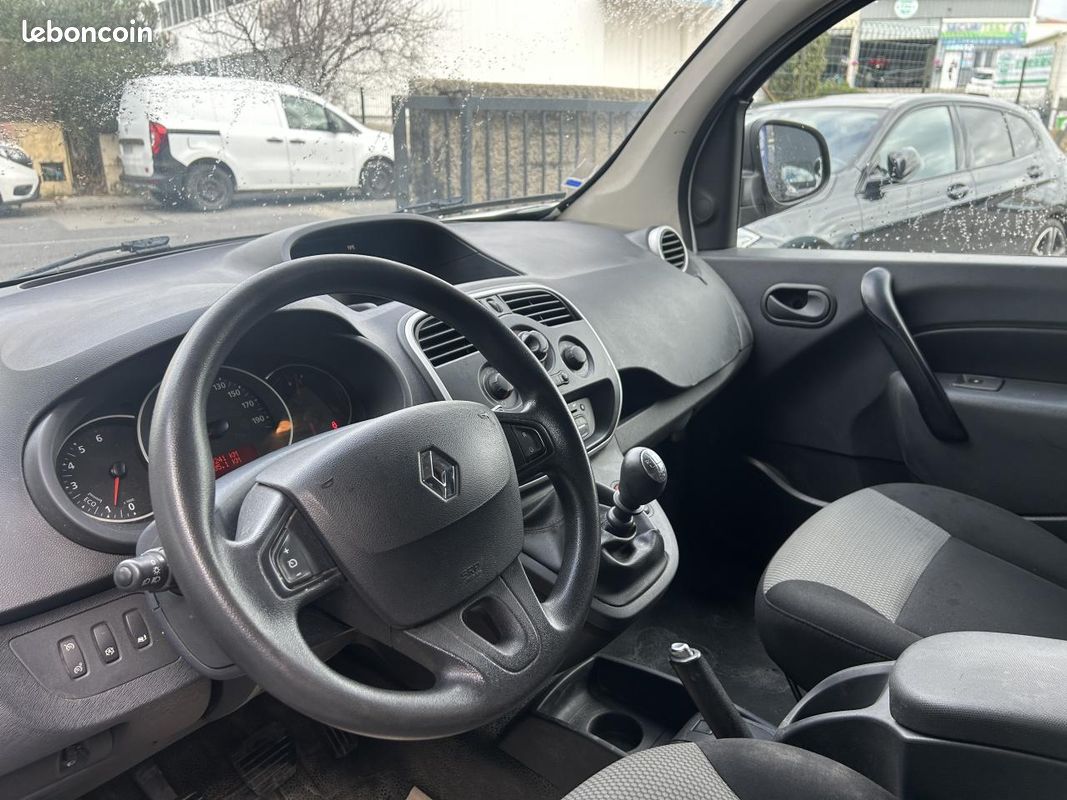 Renault kangoo fourgon 1.5 bluedci 95 extra rlink (image 7)