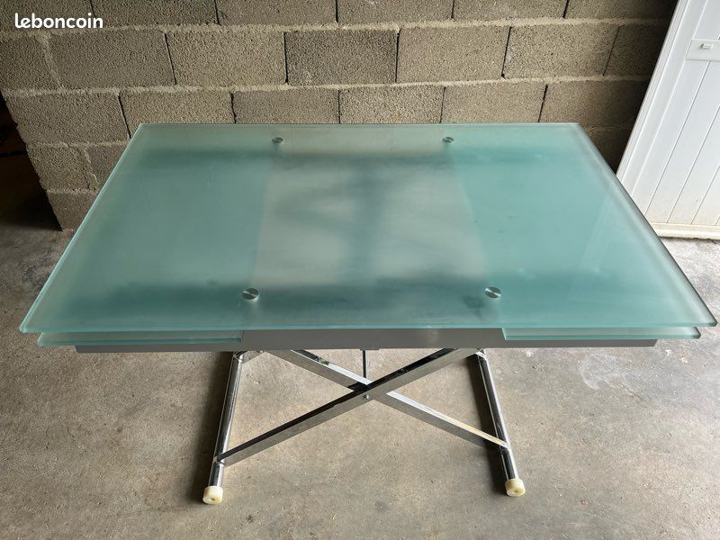 Table à manger en verre (image 1)