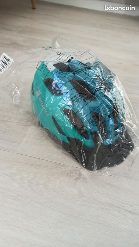 Casque de vélo (image 1)