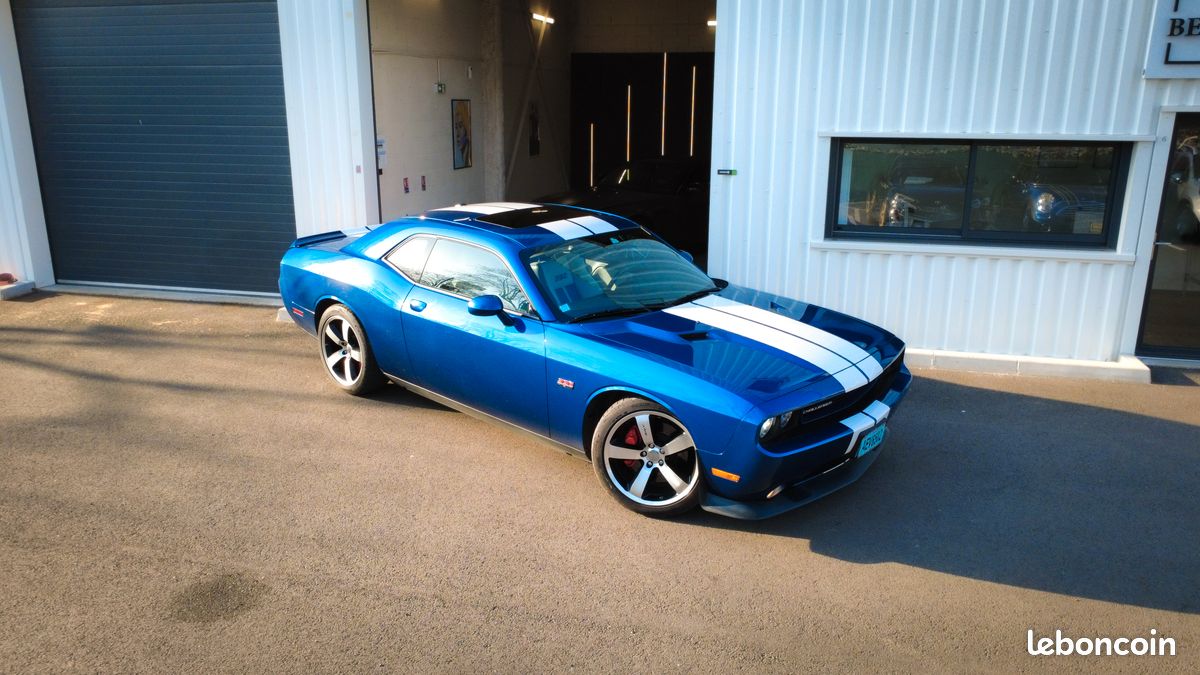 Dodge Challenger SRT8 392 6,4 mécanique – rare - Édition Limitée Canadienne n° 330/392 full origine (image 3)