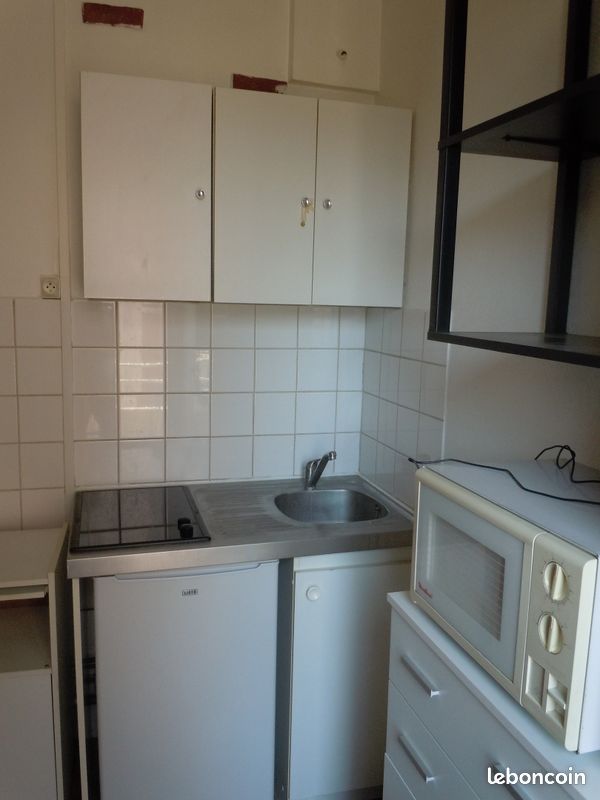 Appartement 1 pièce 14 m² · à Grenoble · 14 m² · 360 €
