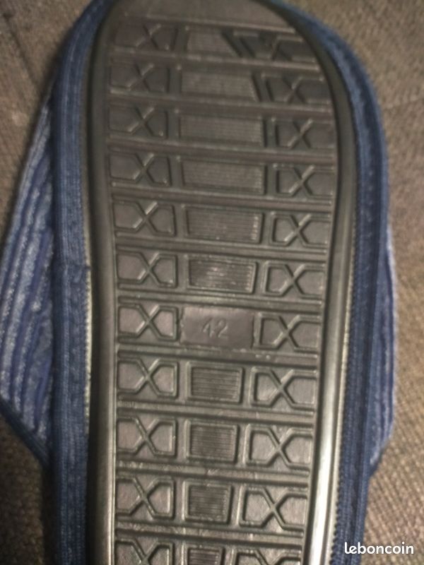 Chaussons homme neufs T 42 bleu (image 4)