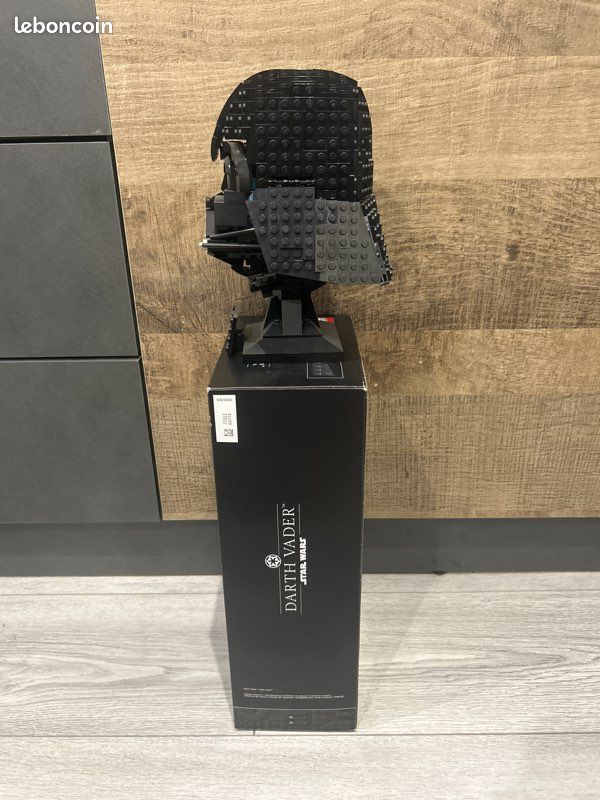 LEGO Star Wars 75304 complet avec boîte + notice – Dark Vador / Darth Vader Helmet (image 2)