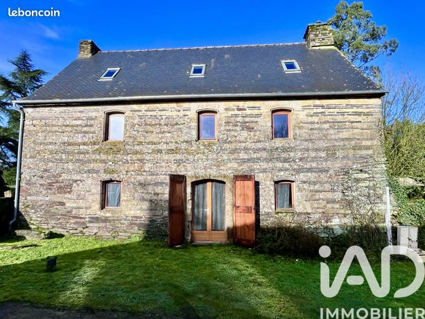 Maison 12 pièces 234 m²