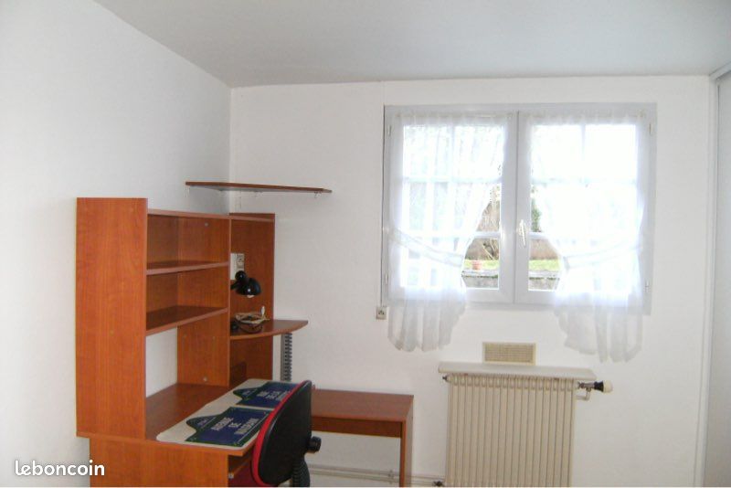 Maison 1 pièce 13 m² · à Niort · 13 m² · 320 €/mois
