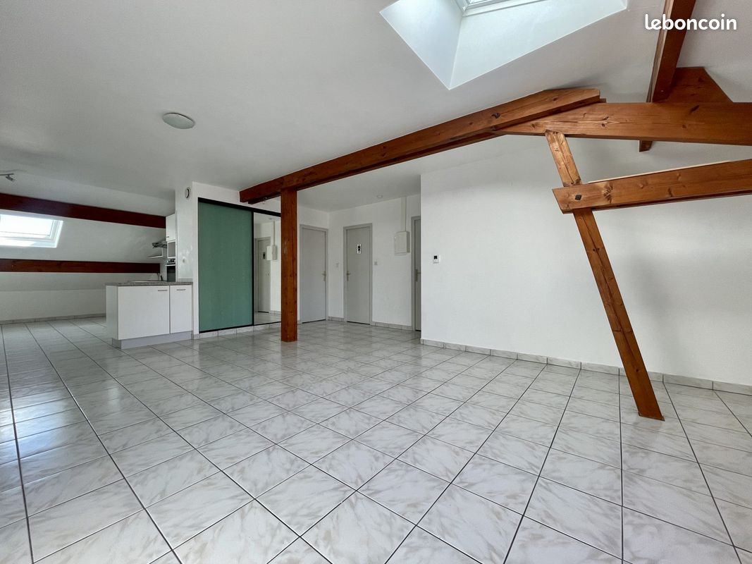 Appartement 3 pièces 77 m² · à Épinal · 77 m² · 575 €