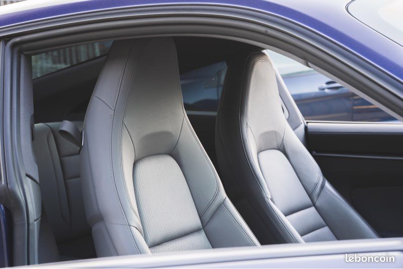 Porsche 911 992 Carrera 4S - Sport Design - Toit Carbone - Bleu Gentiane - Approved 09/2027 (image 12)