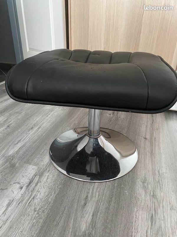 Petit Tabouret pour les jambes ou table basse (image 1)