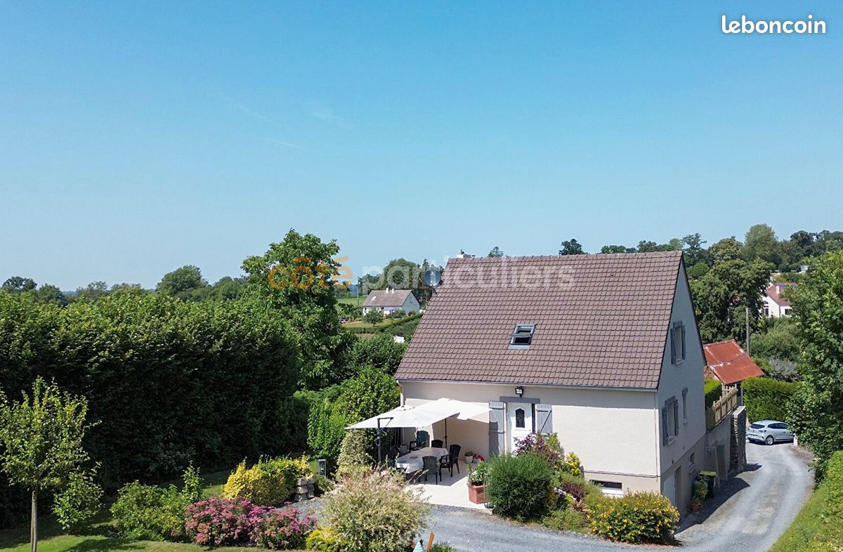 Maison 5 pièces 130 m² · à Saint-Jean-d'Elle · 130 m² · 249 600 €