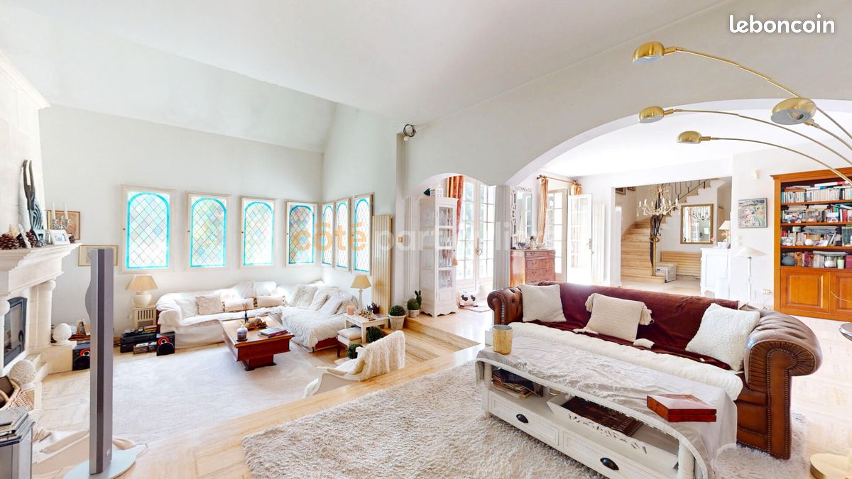 Maison 8 pièces 204 m² · à Gif-sur-Yvette · 204 m² · 690 000 €