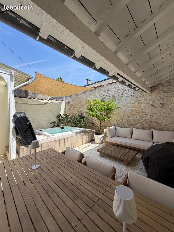 Maison 3 pièces 90 m² · à Cognac · 90 m² · 1 080 €/mois