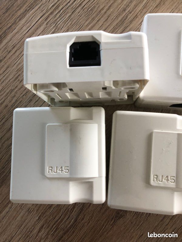 Prise RJ45 cat. 6 FTP acier satin Art d'Arnould 67525