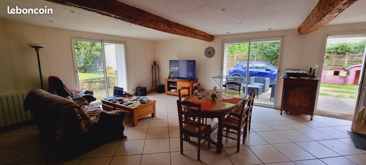 Maison 9 pièces 274 m² - Coulon 79510 (image 2)