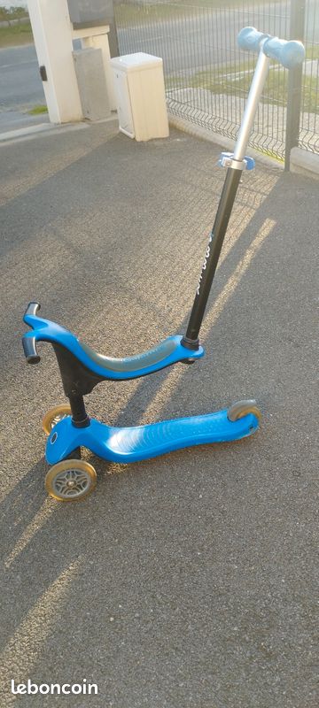 Draisienne decathlon et trotinette globber Vélos