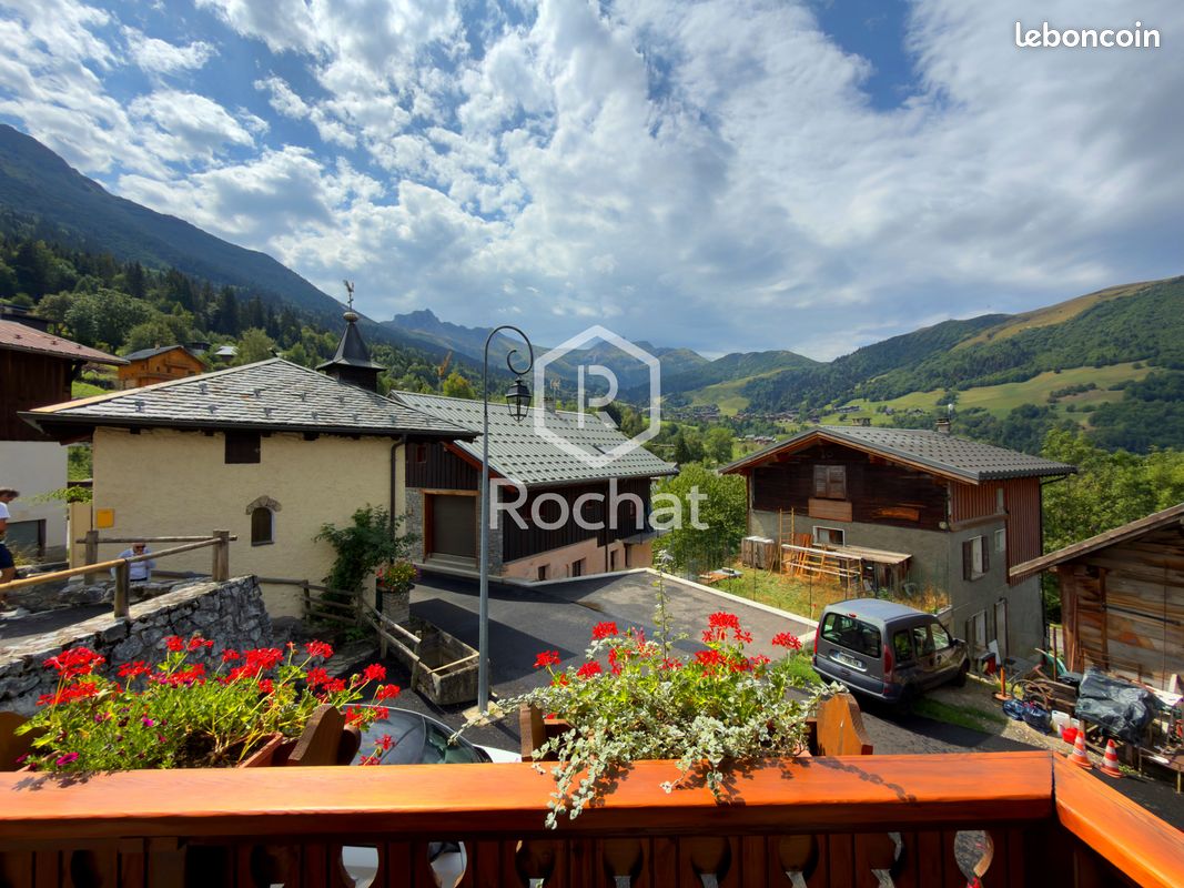 Maison 12 pièces 280 m² · aux Avanchers-Valmorel · 280 m² · 585 000 €