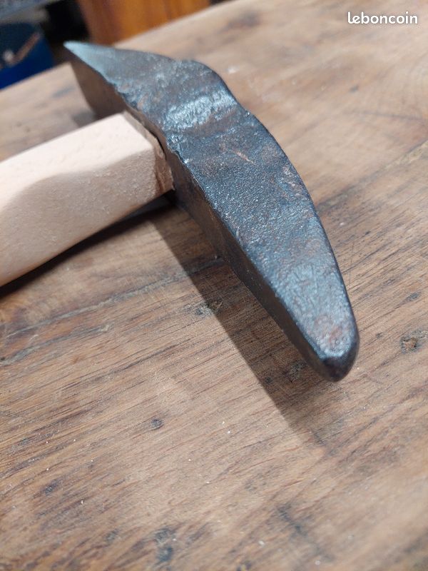 Marteau tailleur de pierre (image 2)