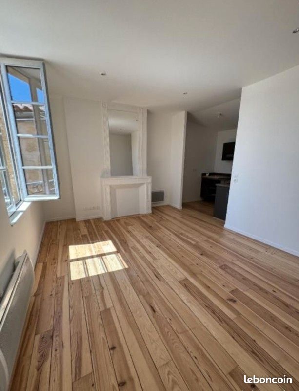 Appartement 2 pièces 56 m² · à Bordeaux · 56 m² · 905 €