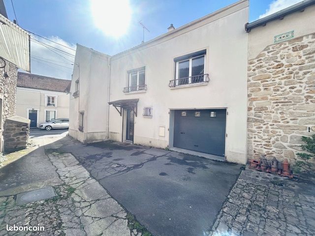 Maison 4 pièces 95 m² · à Marcoussis · 95 m² · 259 000 €