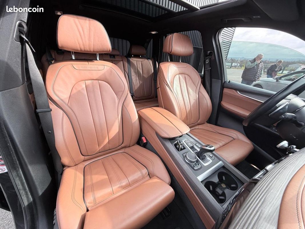 BMW X5 xDrive 40d - BVA Sport 5pl F15 F85 M Sport PANO/BO/ELECS/CHAUFFANTS/AMBIANCE/HEADUP (image 45)