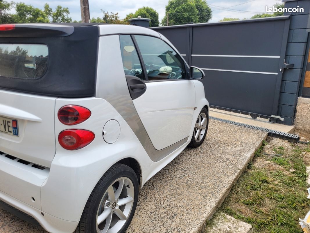Smart cabriolet (image 2)