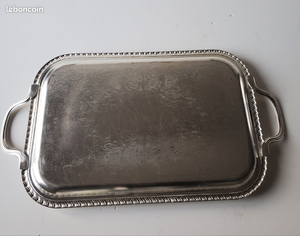 Plateau en métal argenté et doré. Vintage - Arts de la table