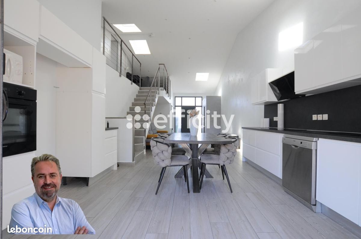 Maison 5 pièces 120 m² · à Communay · 120 m² · 419 000 €