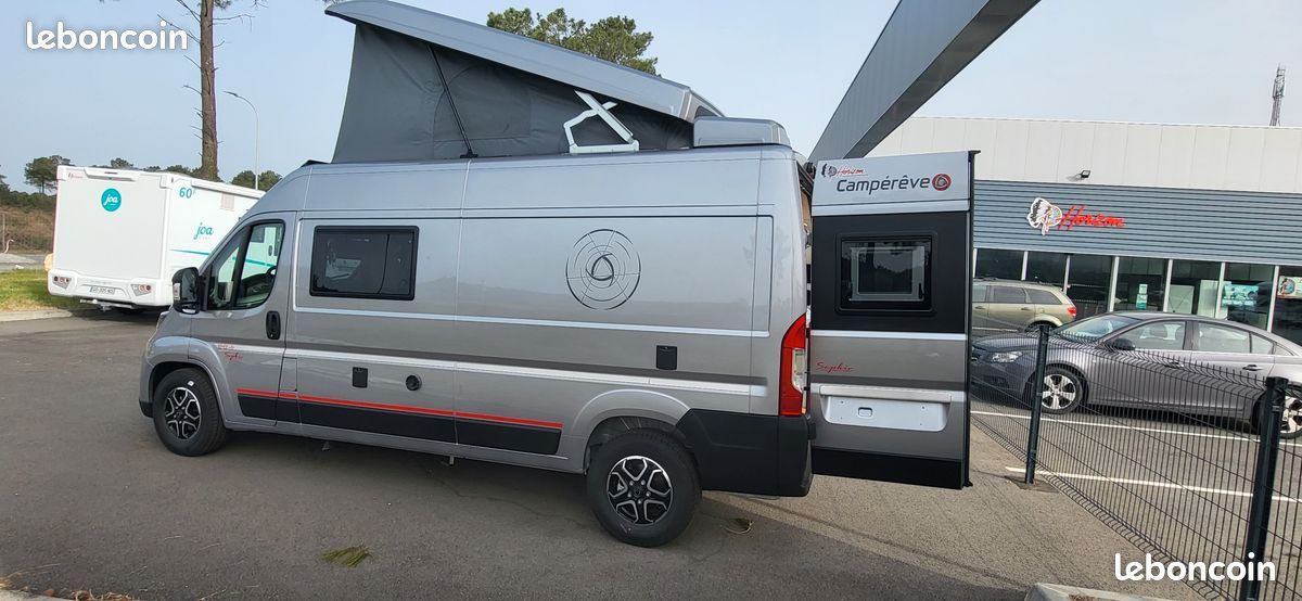 Fourgon Campereve Magellan 643 air saphir série limite printemps 2026 Peugeot Boxer 2.2L 140 CV Boite automatique - Ouvert tout le mois d'aout avec des tarifs estivaux (image 4)