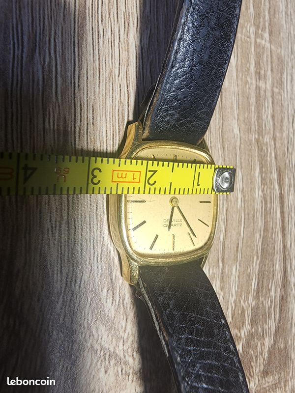 Omega De Ville Quartz vintage or 18k 750 boîtier coussin fonctionnelle (image 7)