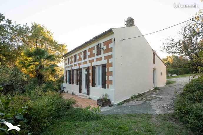 Maison 8 pièces 130 m²