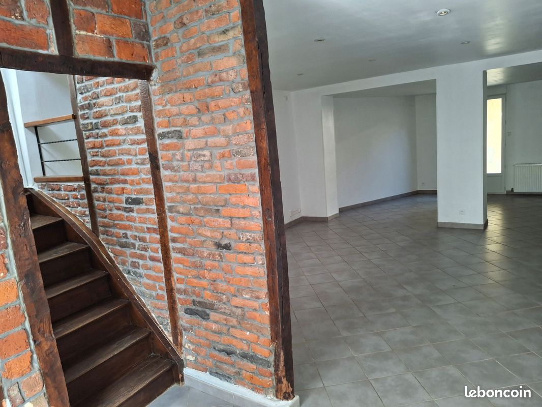 Appartement 4 pièces 120 m² · à Saint-Amand-les-Eaux · 120 m² · 1 220 €/mois