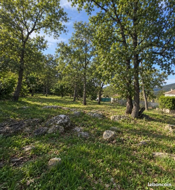 Terrain 981 m² La Celle · 165 000 €