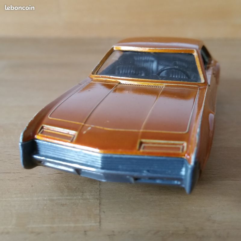 Solido Modèle n° 150 Oldsmobile Toronado | AU JOUET PARISIEN