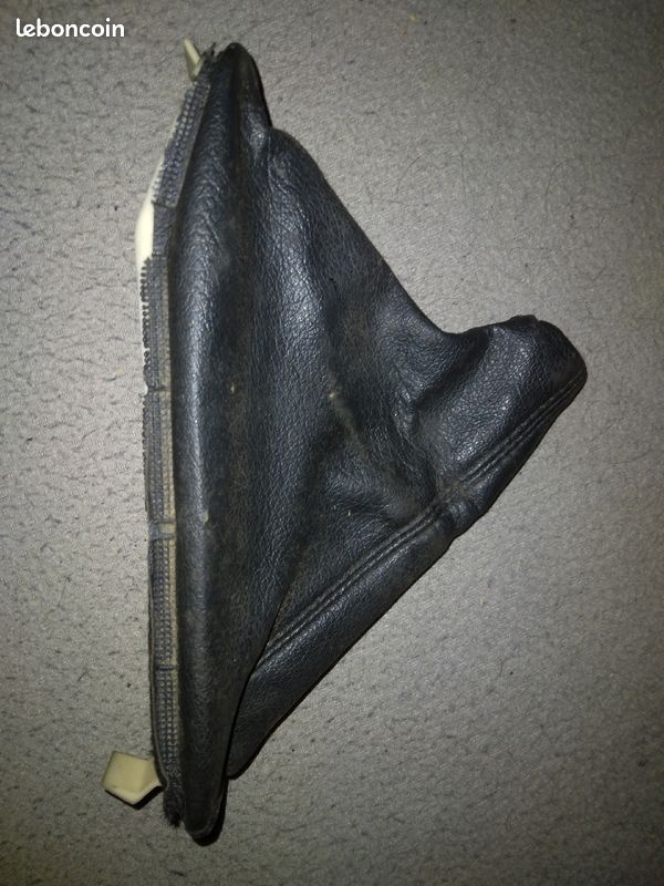 Soufflet de frein à main cuir BMW E36 (image 1)