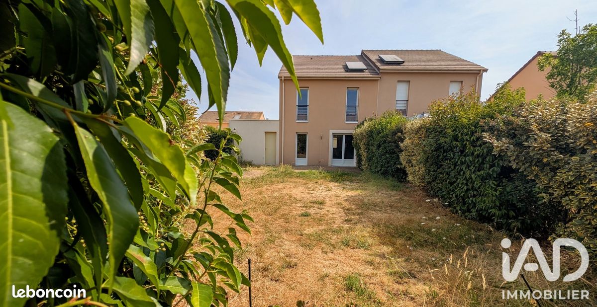 Maison 4 pièces 95 m² · à Le Mans · 95 m² · 240 000 €