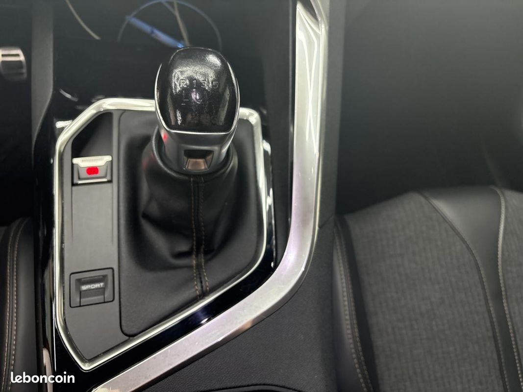 PEUGEOT 3008 2.0 BLUEHDI 150 GT LINE START-STOP(Diesel+courroie neuve+entretien concession) (image 13)