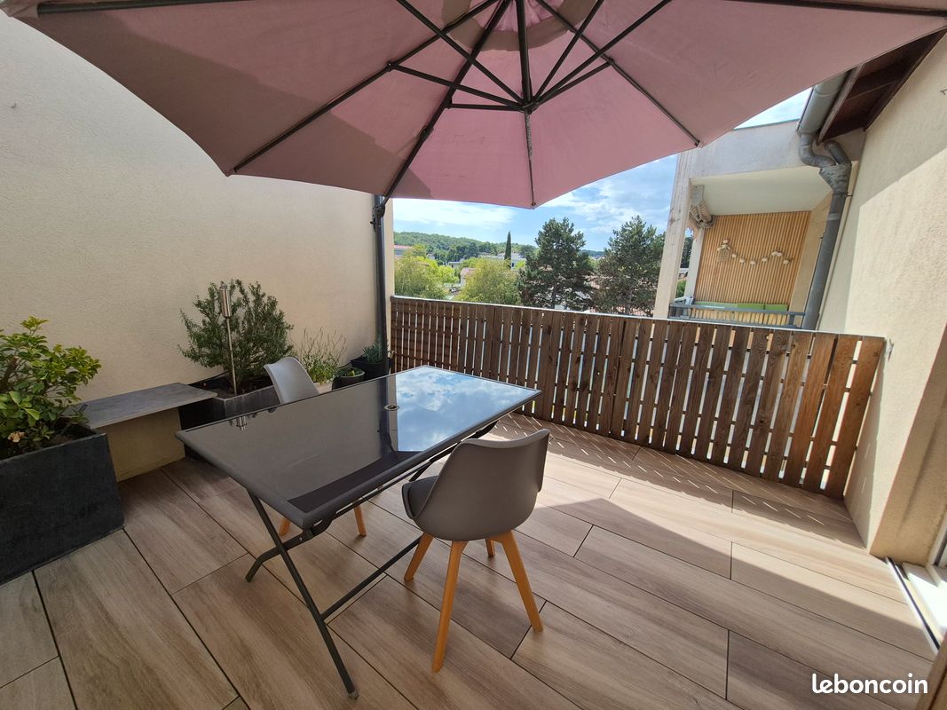 Appartement 3 pièces 89 m² · à Sérézin-du-Rhône · 89 m² · 285 000 €