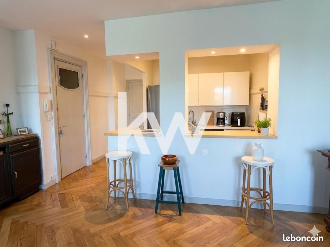 Appartement 3 pièces 96 m² · à Saint-Étienne · 96 m² · 139 000 €