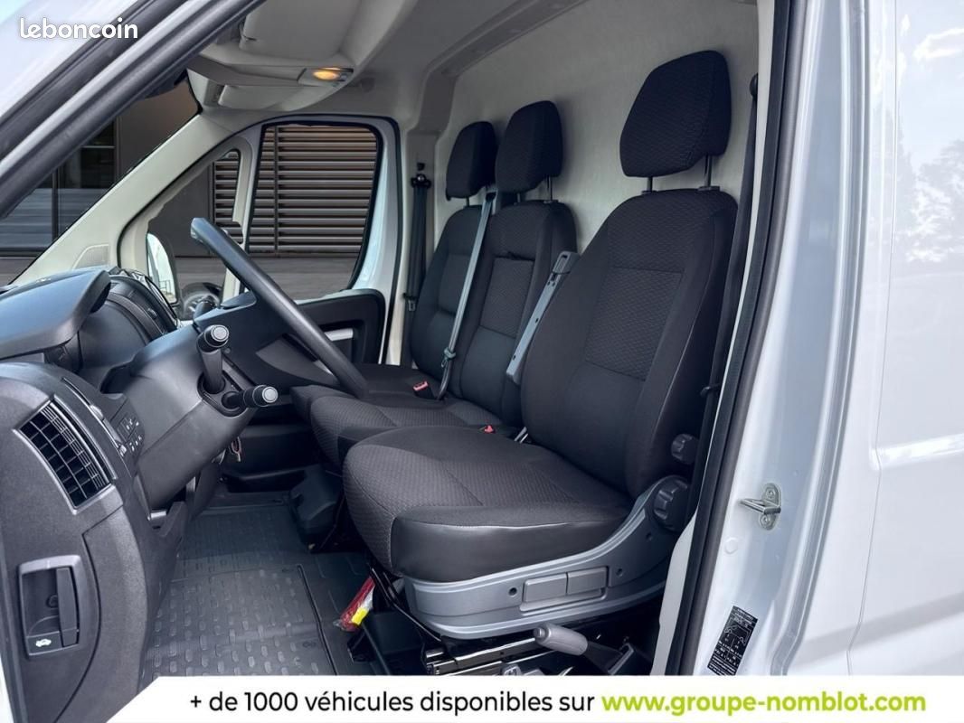 Citroën Jumper FOURGON TOLE 33 L1H1 BLUEHDi 140 S&S BVM6 (image 11)