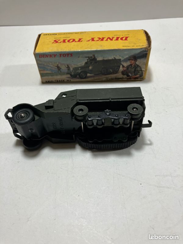 Dinky Toys Half-track Militaire Réf 822 Avec Mitrailleuse D'origine Et Chenilles - Occasion
