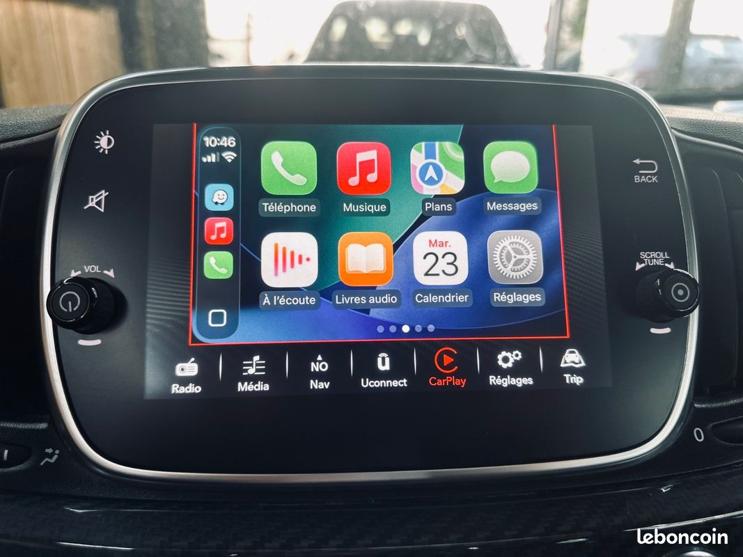 ABARTH 595 1.4 T-Jet 180 CH BVA Cabriolet Competizione Esseesse + ECHAPPEMENT AKRAPOVIC + PACK CARBONE + BEATS AUDIO + 1ERE MAIN + GARANTIE 12 MOIS (image 28)