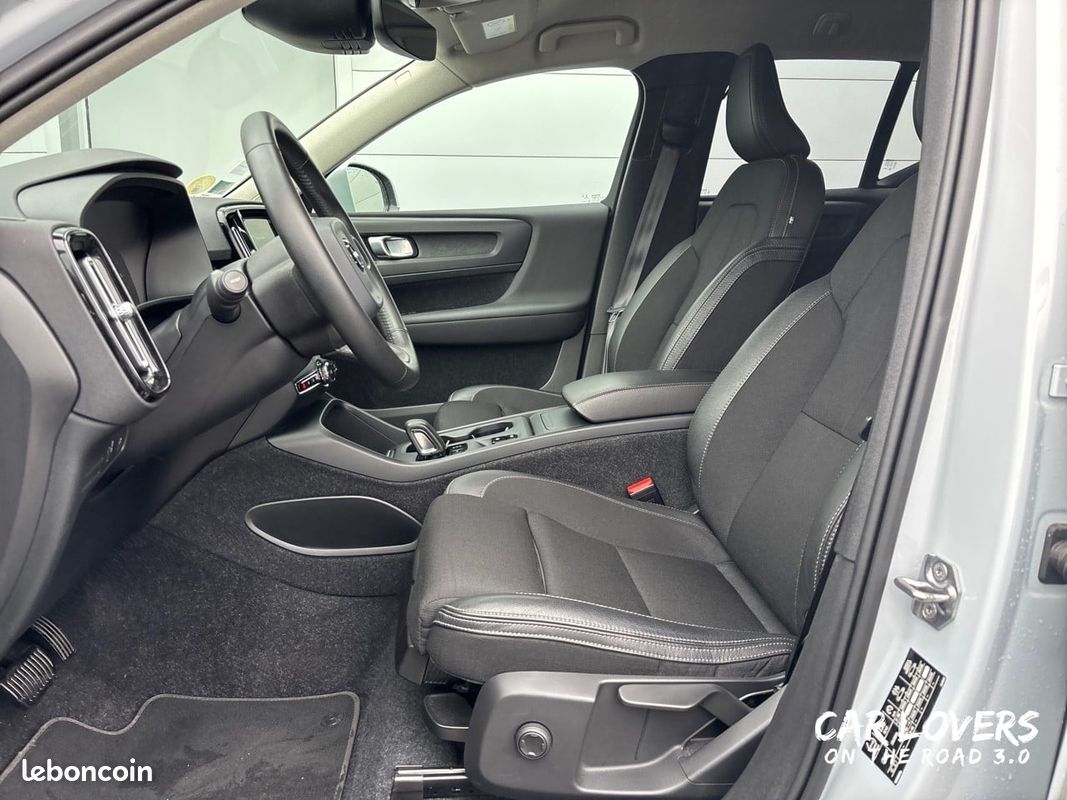VOLVO XC40 D3 AdBlue 150 ch Geartronic 8 Business (image 11)