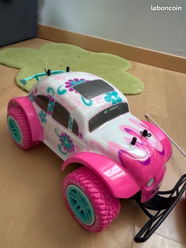 Voiture télécommandée (image 2)