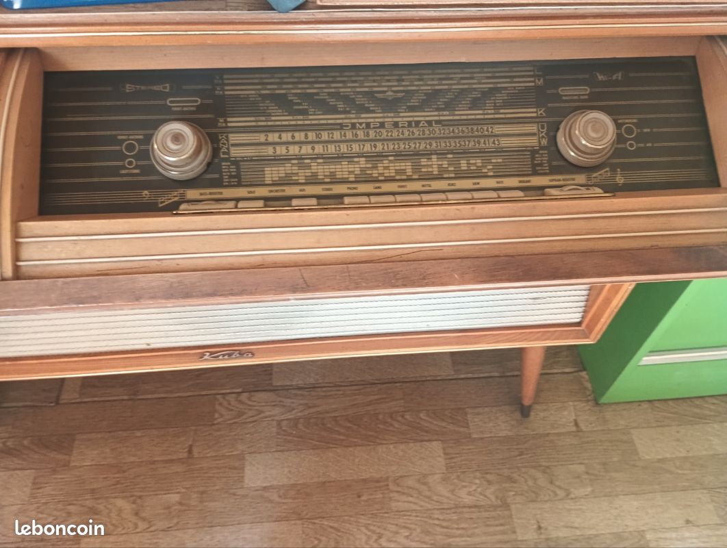 Meuble combiné radio-tourne-disque (image 2)